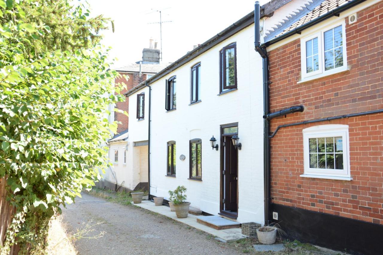 Pine Cottage Woodbridge Exterior foto